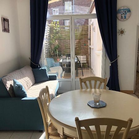 Appartement Avec Cour A 50M De La Plage Mers-les-Bains Exterior foto